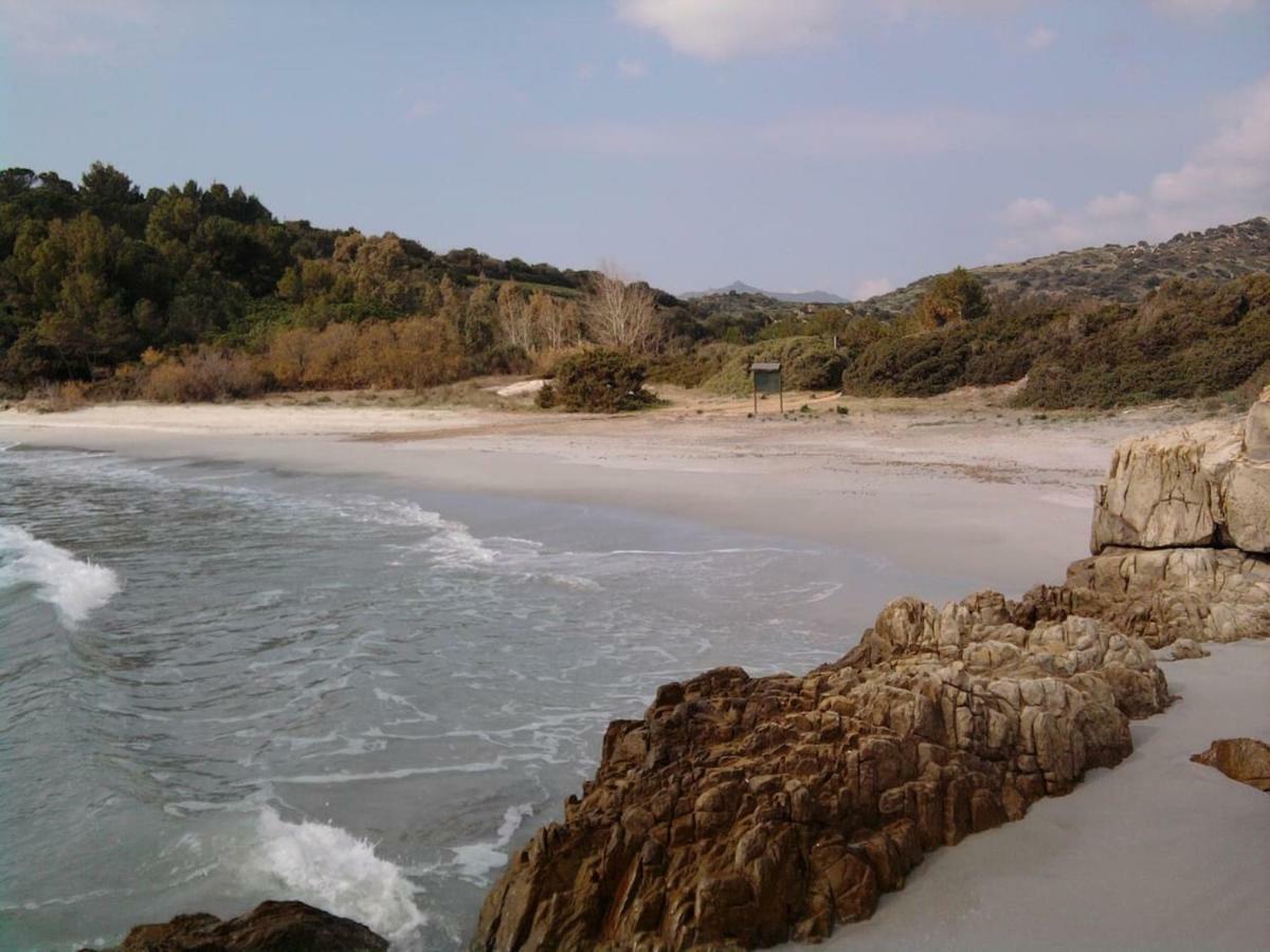 Villasimius Villetta A 300 Mt Dalla Spiaggia Luaran gambar